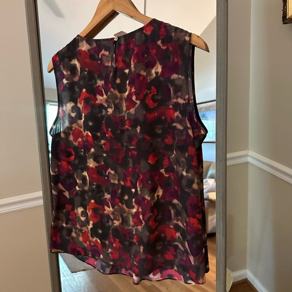 Jones New York Red Purple Sleeveless Blouse Peter Pan Collar - Picture 2 of 4